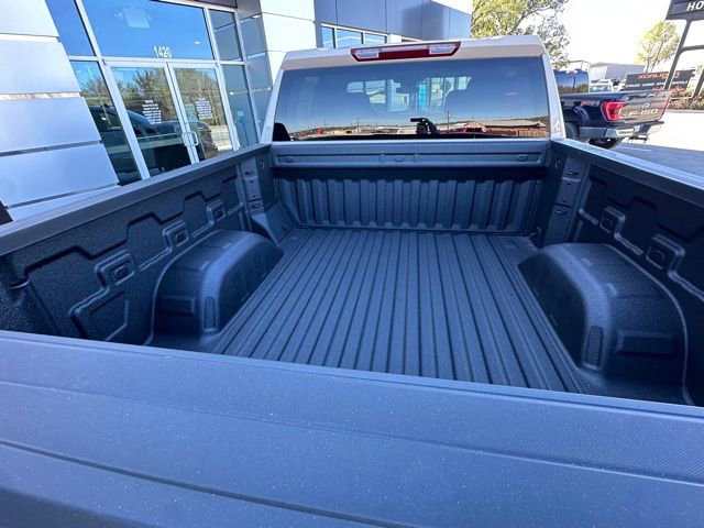 New 2026 GMC Sierra 1500 Pro w/ Graphite Edition image 7