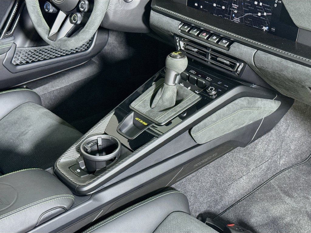 Certified 2023 Porsche 911 GT3 RS RWD image 19