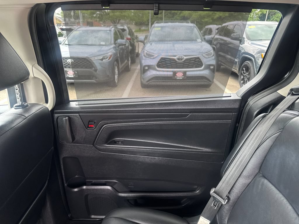 Used 2025 Honda Odyssey EX-L image 39