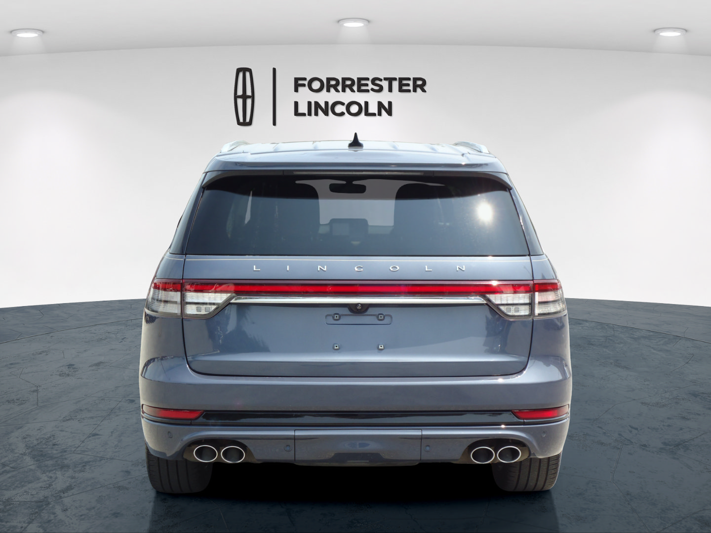 Used 2021 Lincoln Aviator Grand Touring w/ Elements Package Plus AWD/4WD image 4