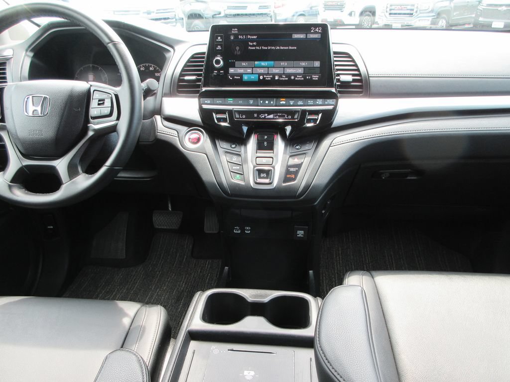 Used 2025 Honda Odyssey EX-L image 14