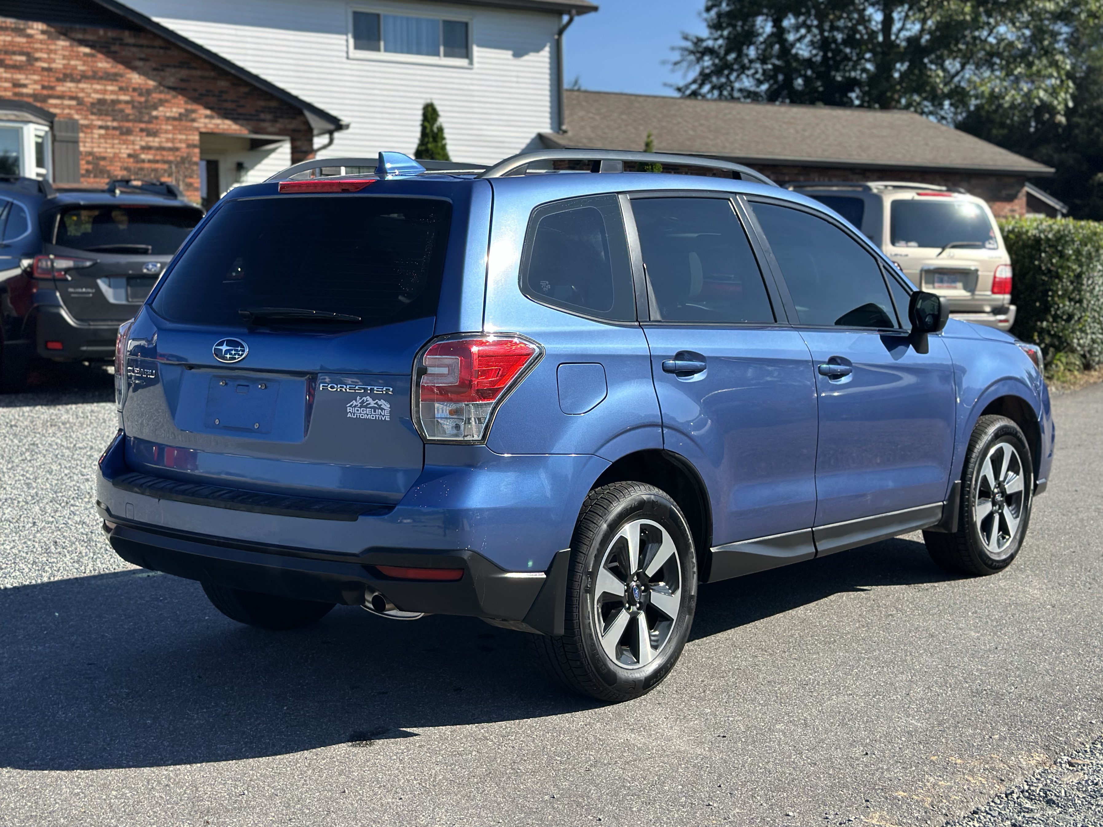 Used 2018 Subaru Forester 2.5i w/ Alloy Wheel Package AWD/4WD image 3