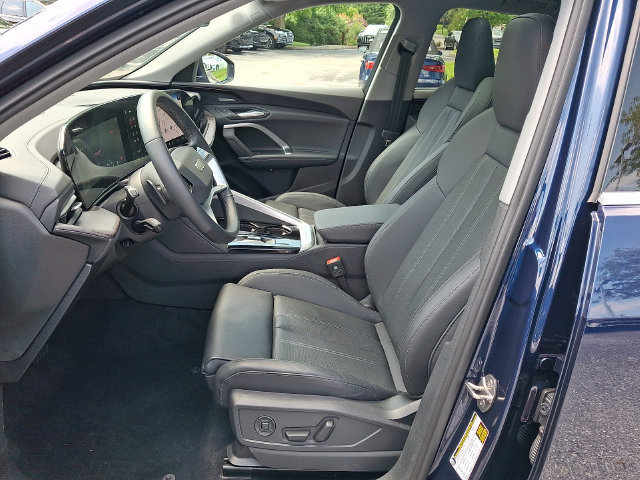 Used 2025 Audi Q5 Premium w/ Premium Plus AWD/4WD image 14