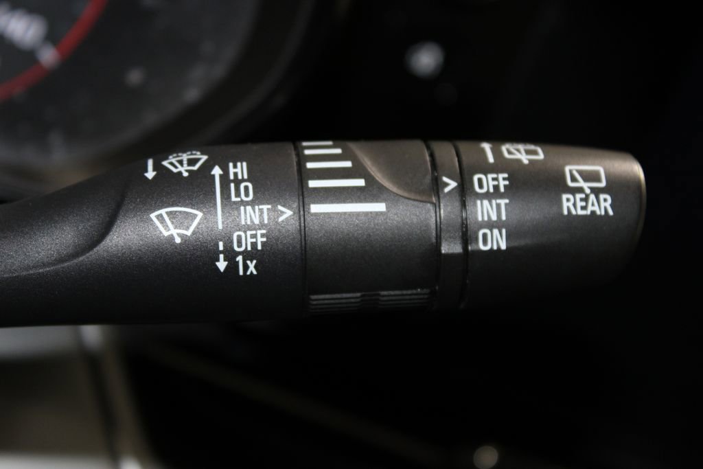 Used 2024 Chevrolet Trax RS w/ Driver Confidence Package image 37