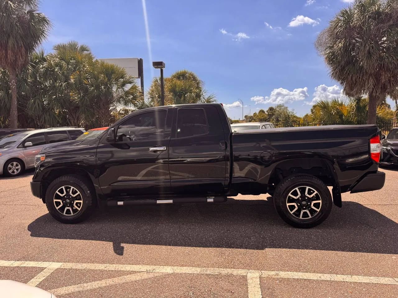 Used 2018 Toyota Tundra SR RWD image 4