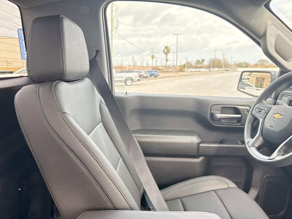 New 2026 Chevrolet Silverado 1500 W/T RWD image 9