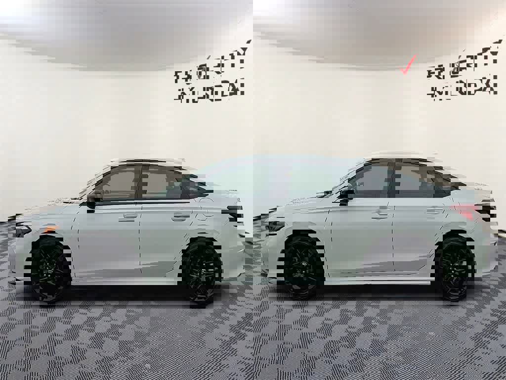 Used 2025 Honda Civic Sport image 7