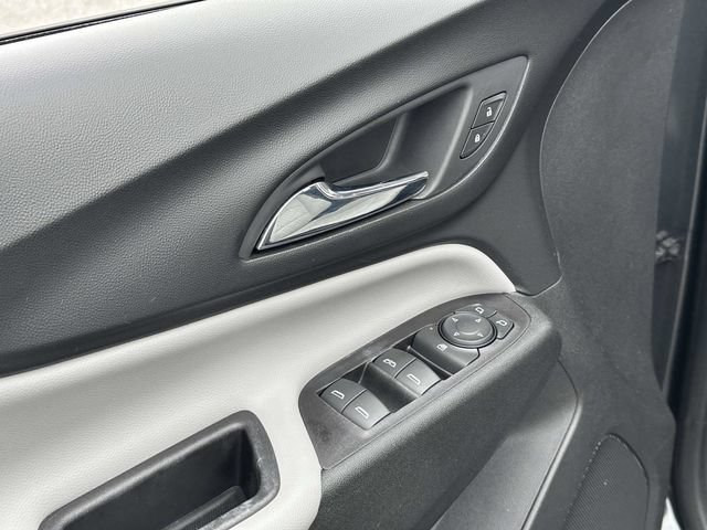 Certified 2018 Chevrolet Equinox LT FWD image 15