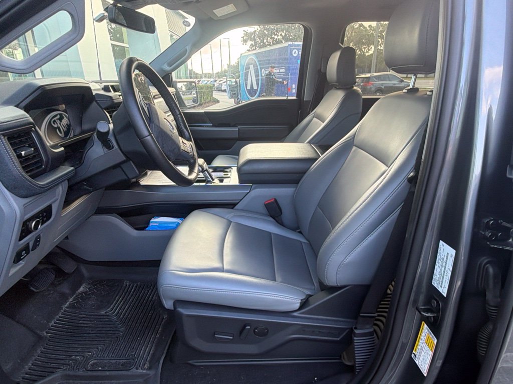 Used 2025 Ford F150 Lightning Flash AWD/4WD image 11