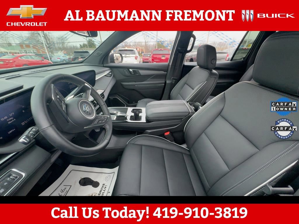 Used 2025 Buick Enclave Preferred image 18