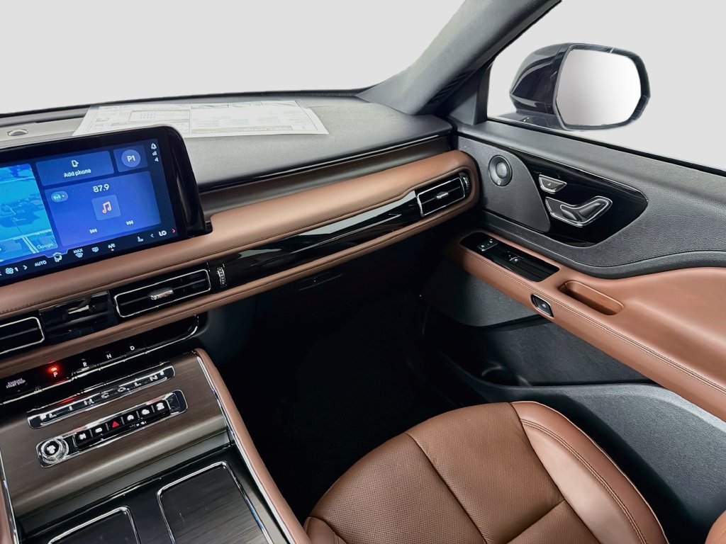 New 2026 Lincoln Aviator Reserve w/ Illumination Package RWD image 25