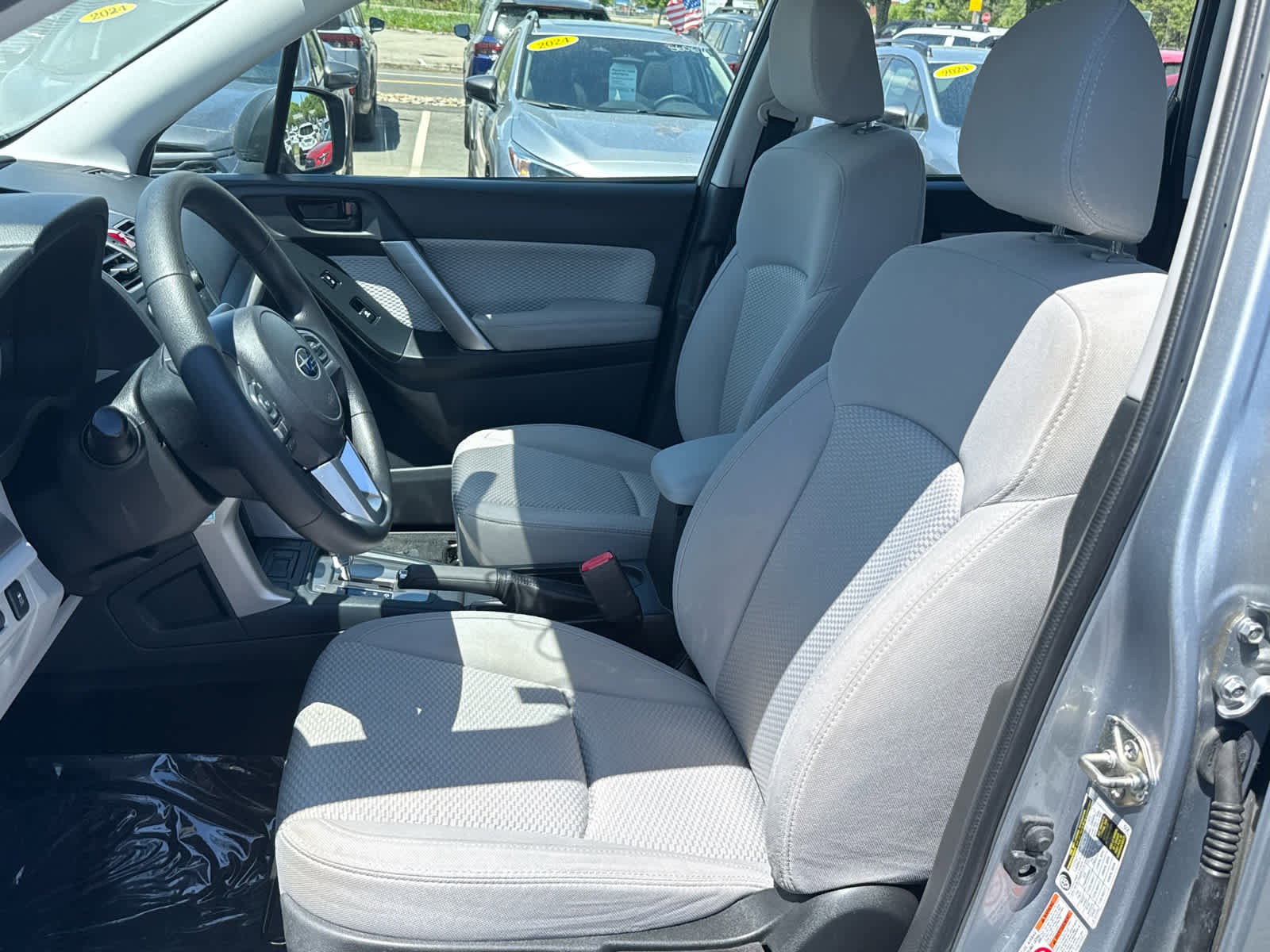 Used 2018 Subaru Forester 2.5i w/ Alloy Wheel Package AWD/4WD image 7