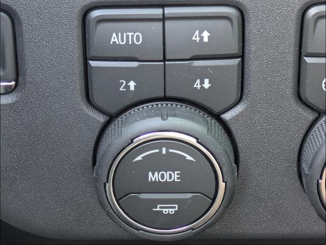 New 2026 Chevrolet Silverado 1500 ZR2 w/ LPO, Dark Essentials Package AWD/4WD image 28