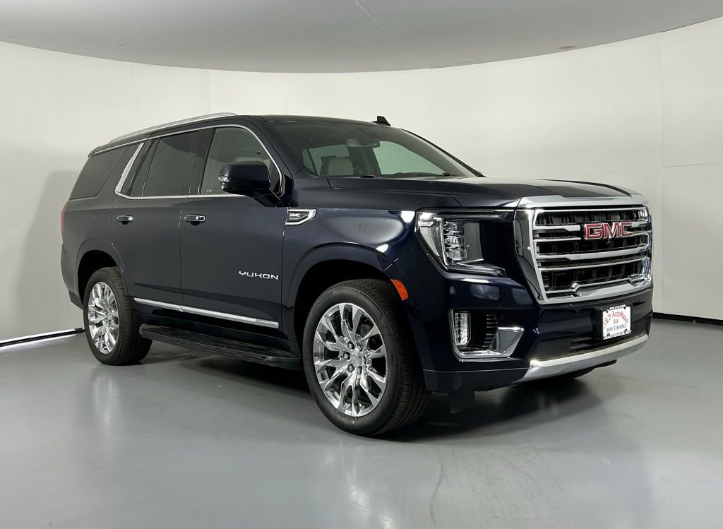 Used 2022 GMC Yukon SLT w/ SLT Premium Package