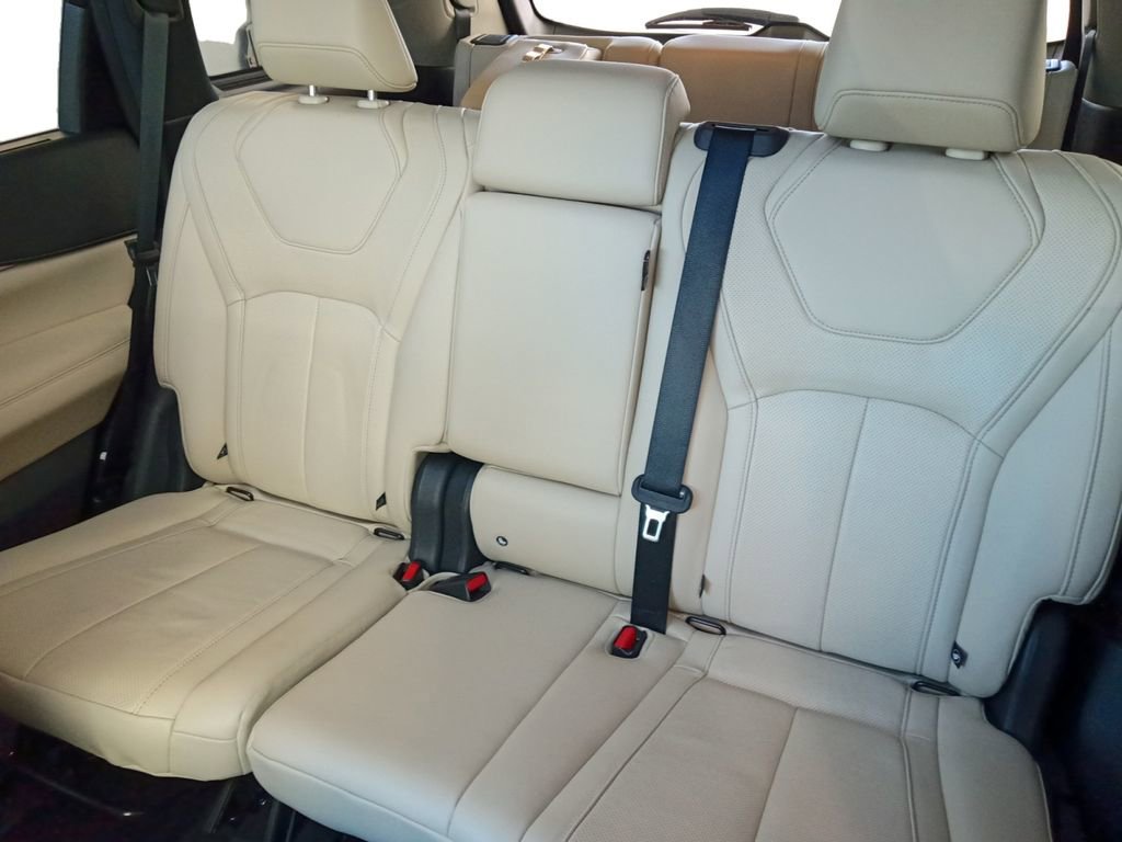 Used 2023 INFINITI QX60 Sensory w/ Vision Package image 22