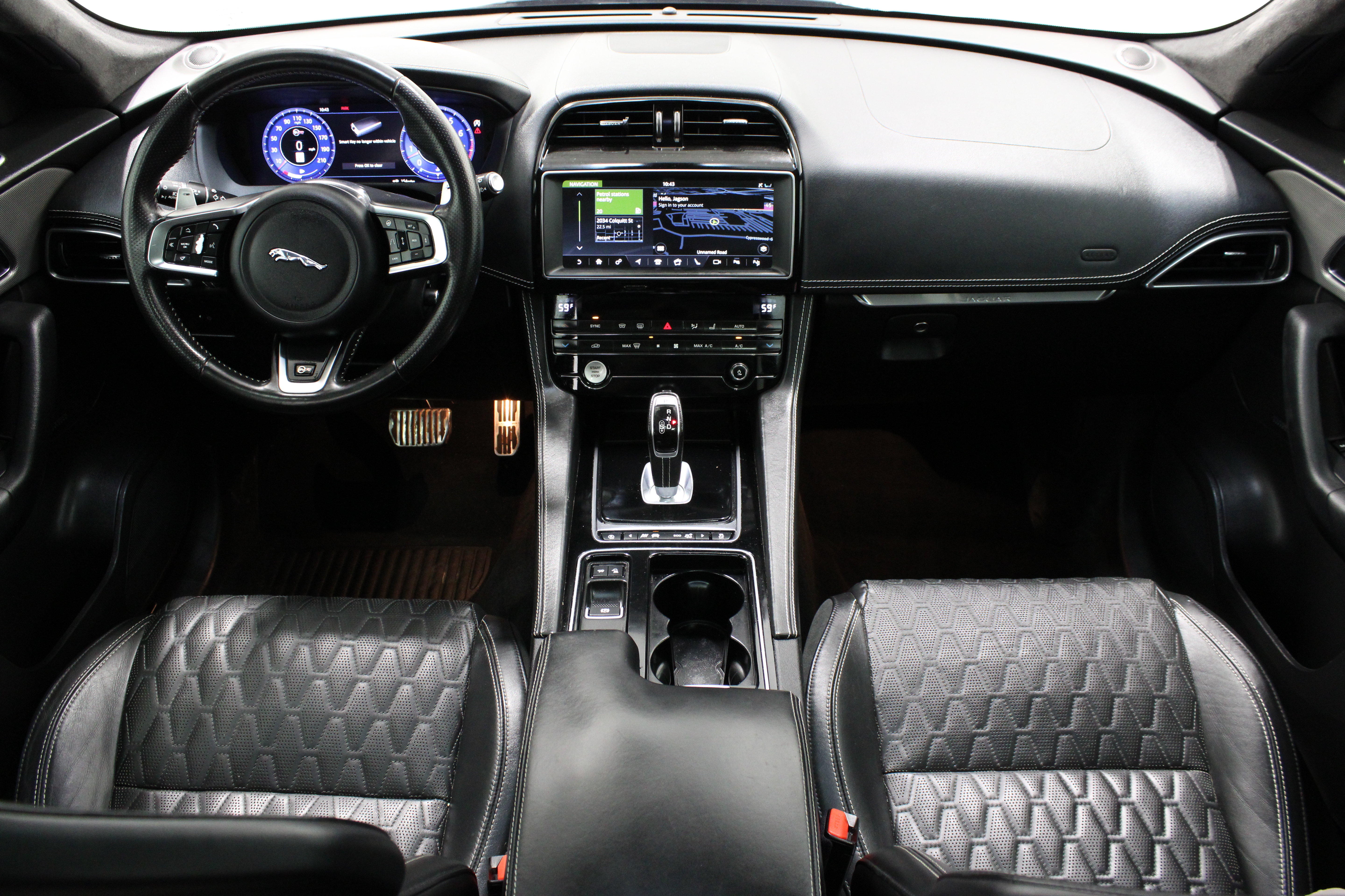 Used 2020 Jaguar F-PACE SVR AWD/4WD image 32