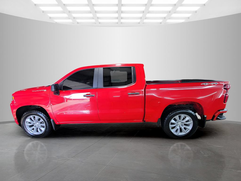 Used 2019 Chevrolet Silverado 1500 Custom w/ Custom Convenience Package AWD/4WD image 3