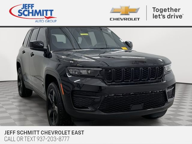 Used 2024 Jeep Grand Cherokee Altitude