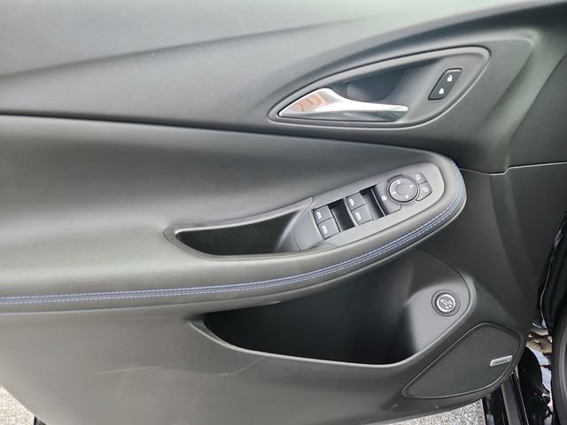 New 2026 Buick Encore GX Sport Touring w/ Advanced Technology Package FWD image 8