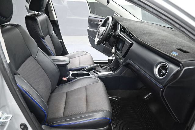 Used 2017 Toyota Corolla SE FWD image 21