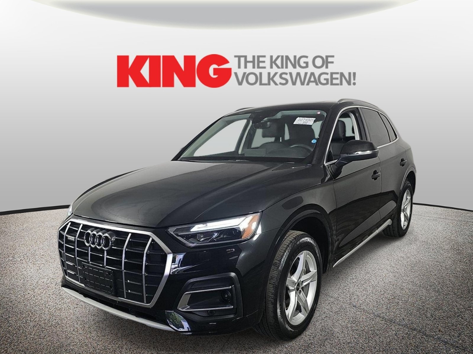 Used 2023 Audi Q5 2.0T Premium w/ Convenience Package AWD/4WD image 2