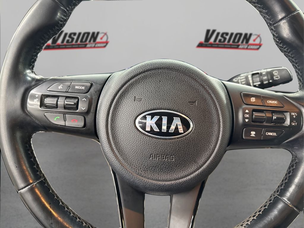 Used 2018 Kia Sedona EX image 25