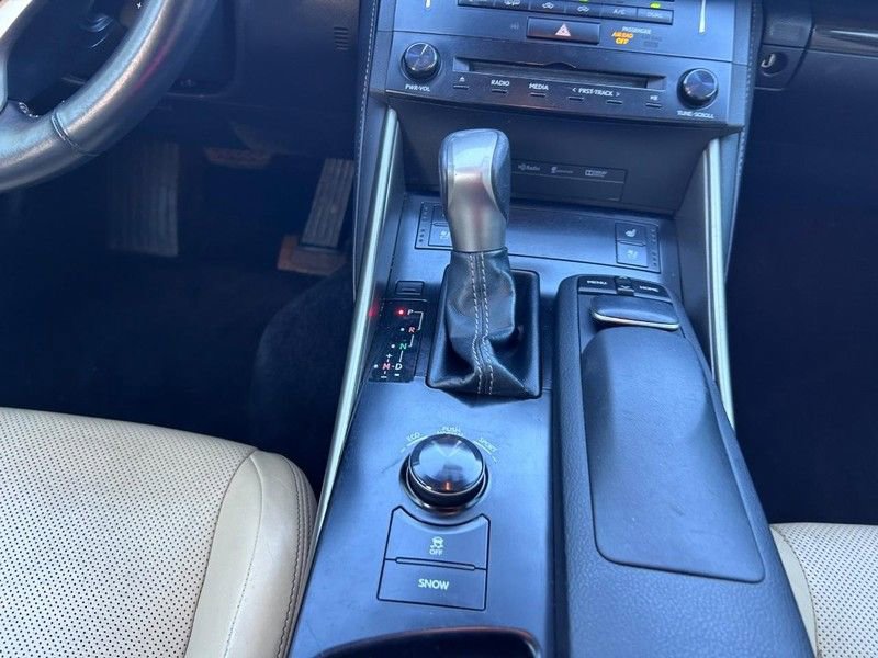 Used 2014 Lexus IS 250 AWD w/ Luxury Package w/Brown Wood image 17