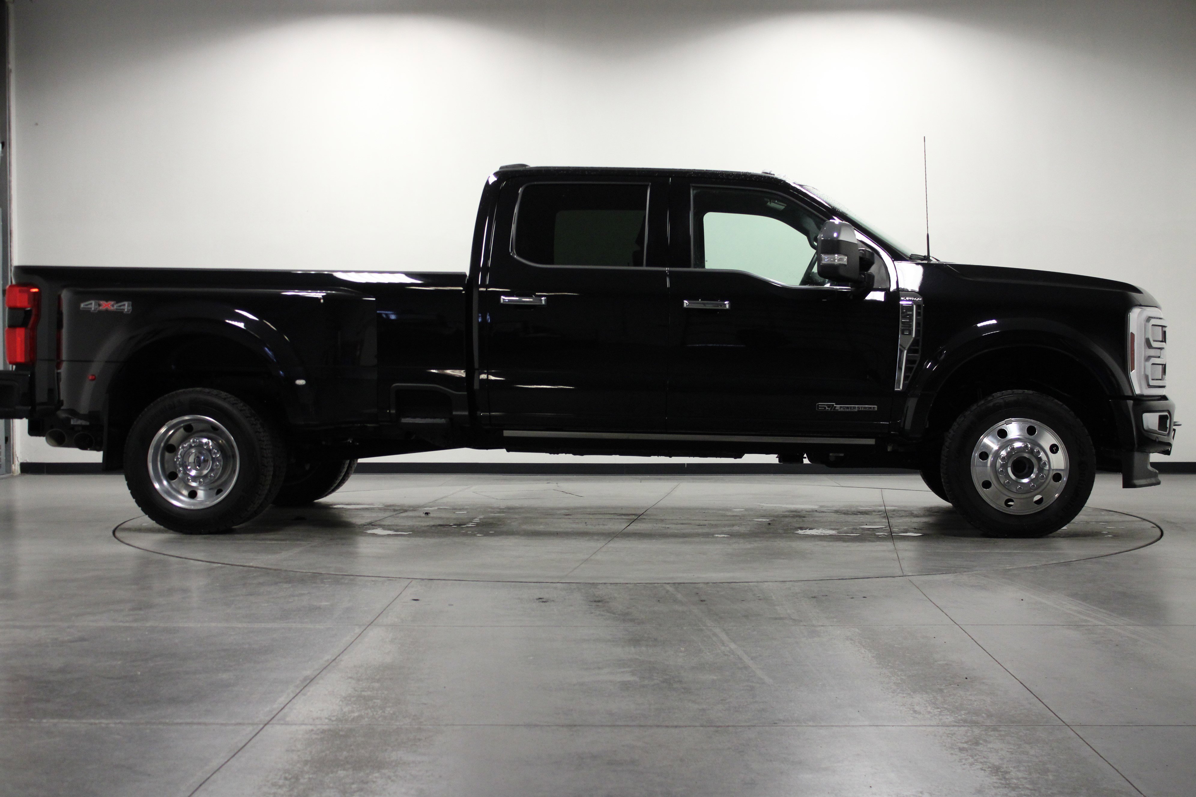 Used 2024 Ford F450 Platinum w/ Snow Plow Prep Package image 3