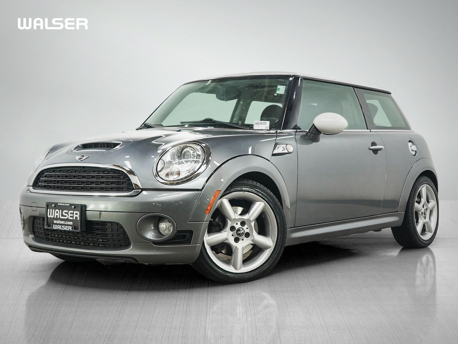 Used 2010 MINI Cooper S FWD image 1