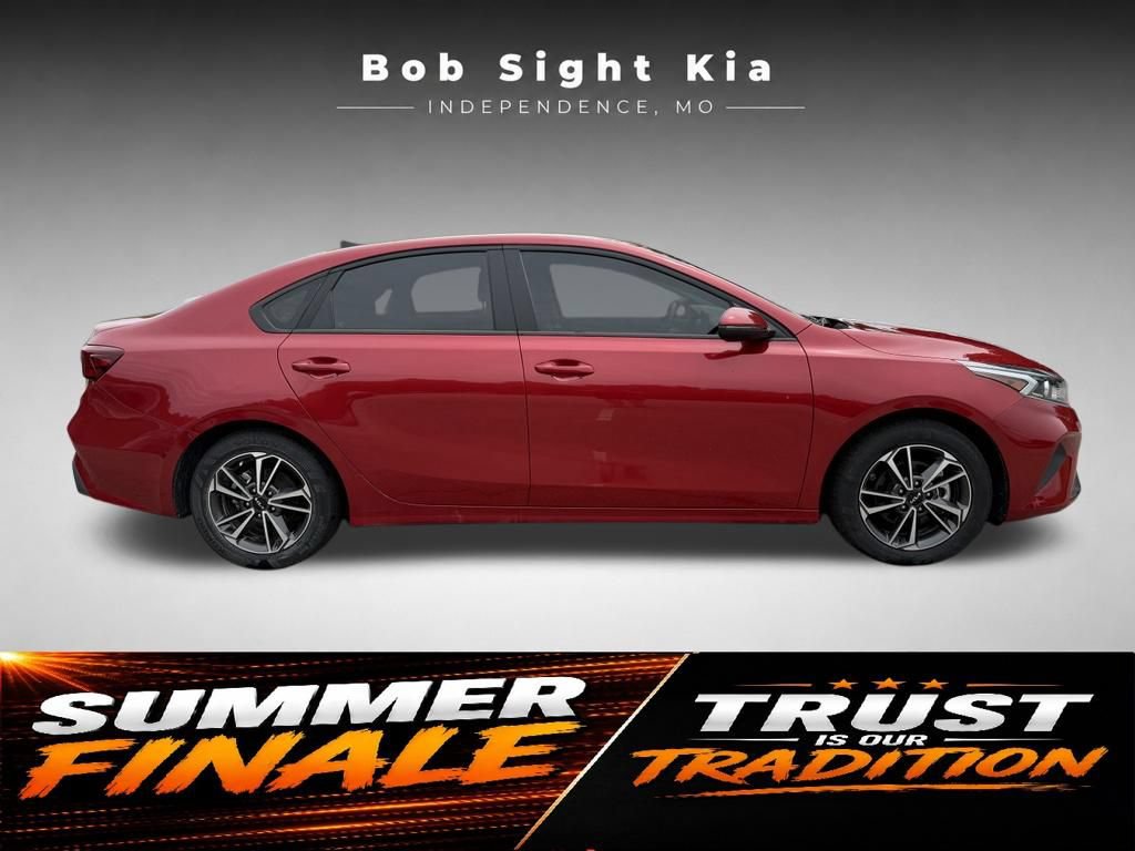 Used 2023 Kia Forte LXS w/ LXS Technology Package FWD image 7
