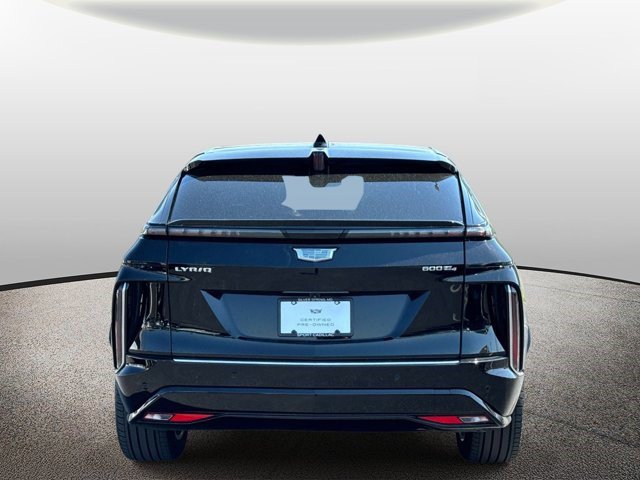 Certified 2024 Cadillac Lyriq Luxury AWD/4WD image 3