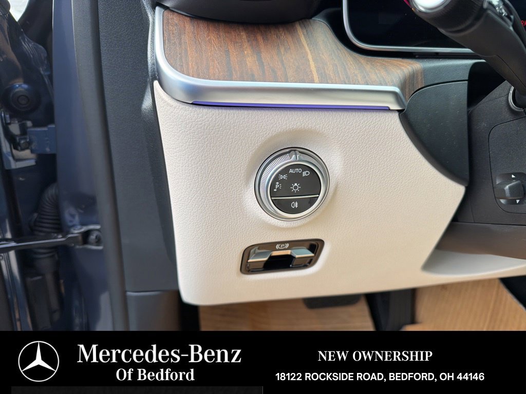 New 2026 Mercedes-Benz C 300 4MATIC Sedan image 9