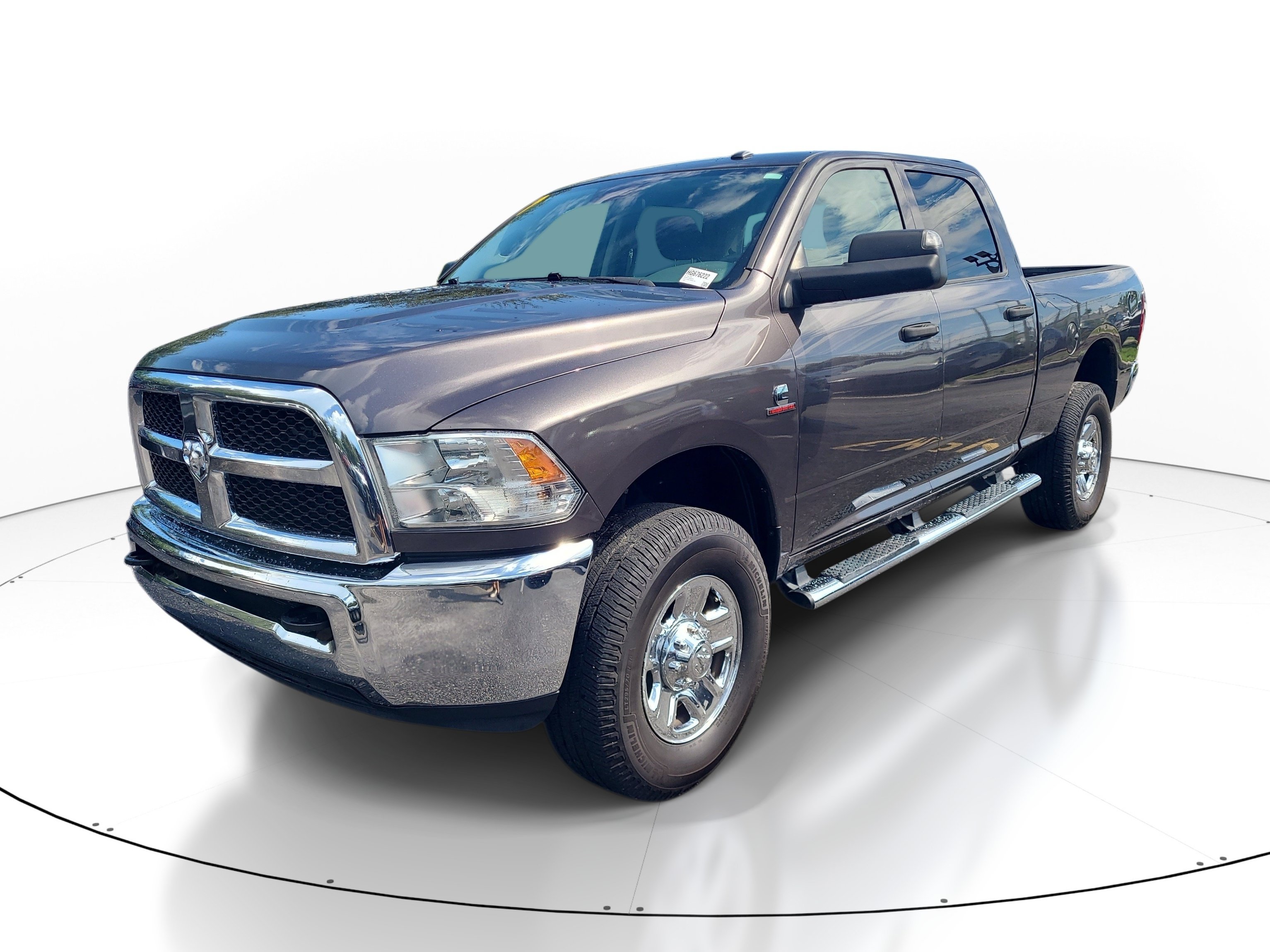 Used 2017 RAM 2500 Tradesman w/ Chrome Appearance Group AWD/4WD image 3