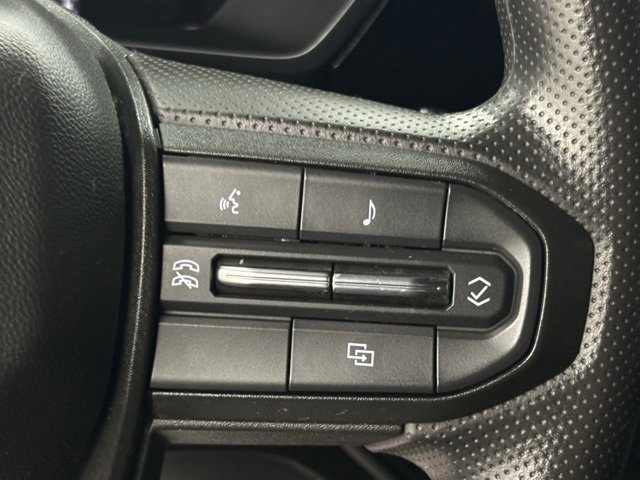 Used 2023 Chevrolet Colorado Trail Boss w/ Technology Package image 19