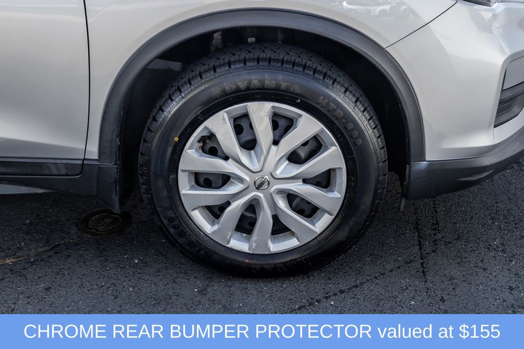 Used 2017 Nissan Rogue S AWD/4WD image 7