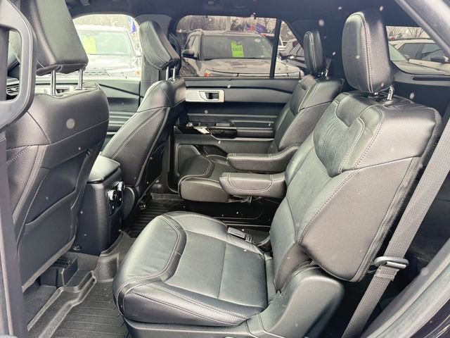 Certified 2022 Ford Explorer ST w/ Equipment Group 401A image 9