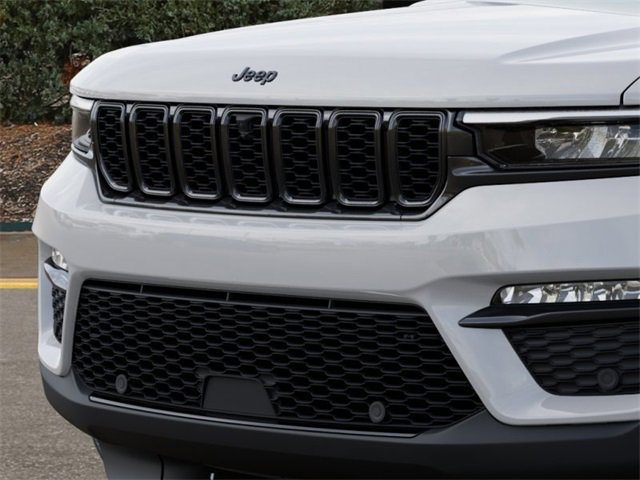 New 2025 Jeep Grand Cherokee Limited w/ Luxury Tech Group II image 11