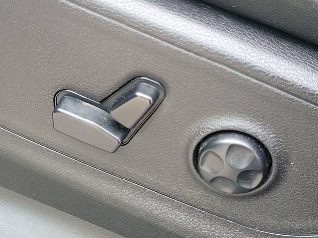 Used 2019 RAM 1500 Big Horn AWD/4WD image 9