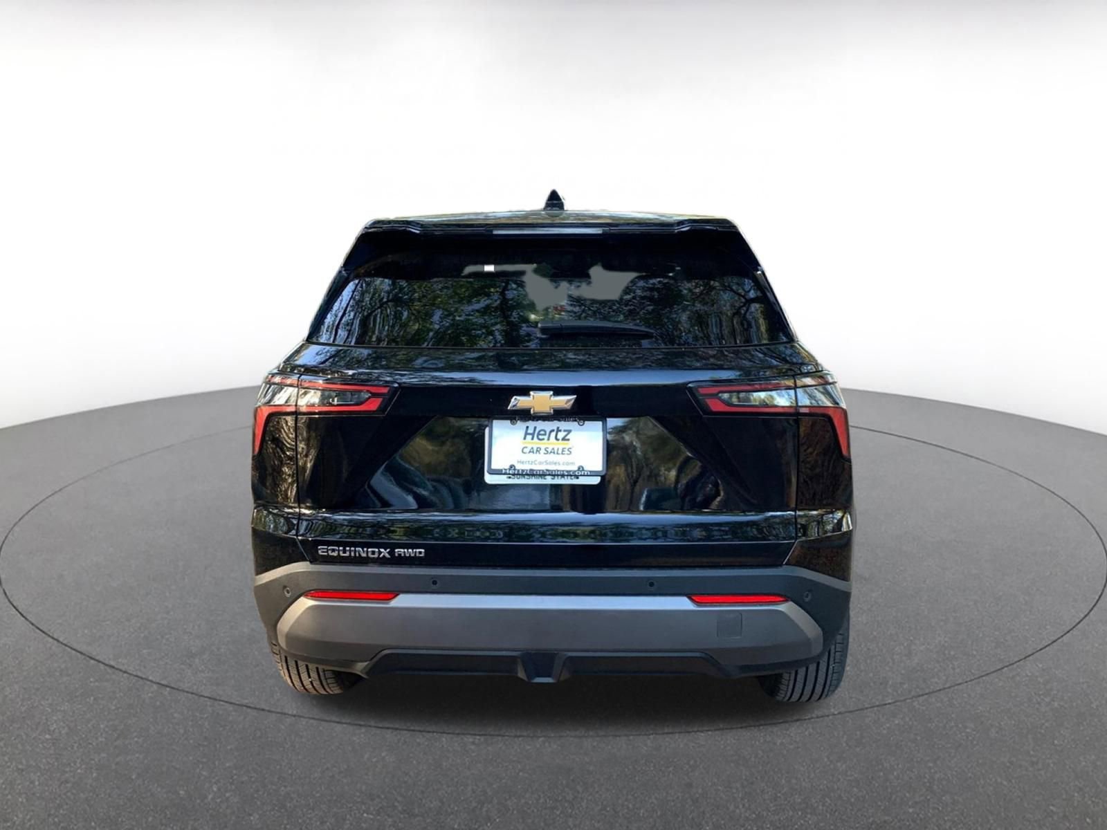 Used 2025 Chevrolet Equinox LT image 6