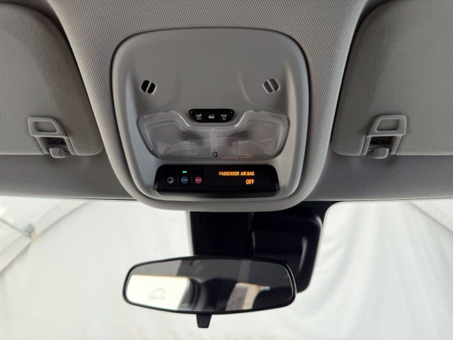 Used 2025 Chevrolet TrailBlazer LT AWD/4WD image 37