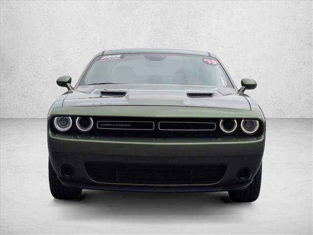 Used 2019 Dodge Challenger SXT video 2