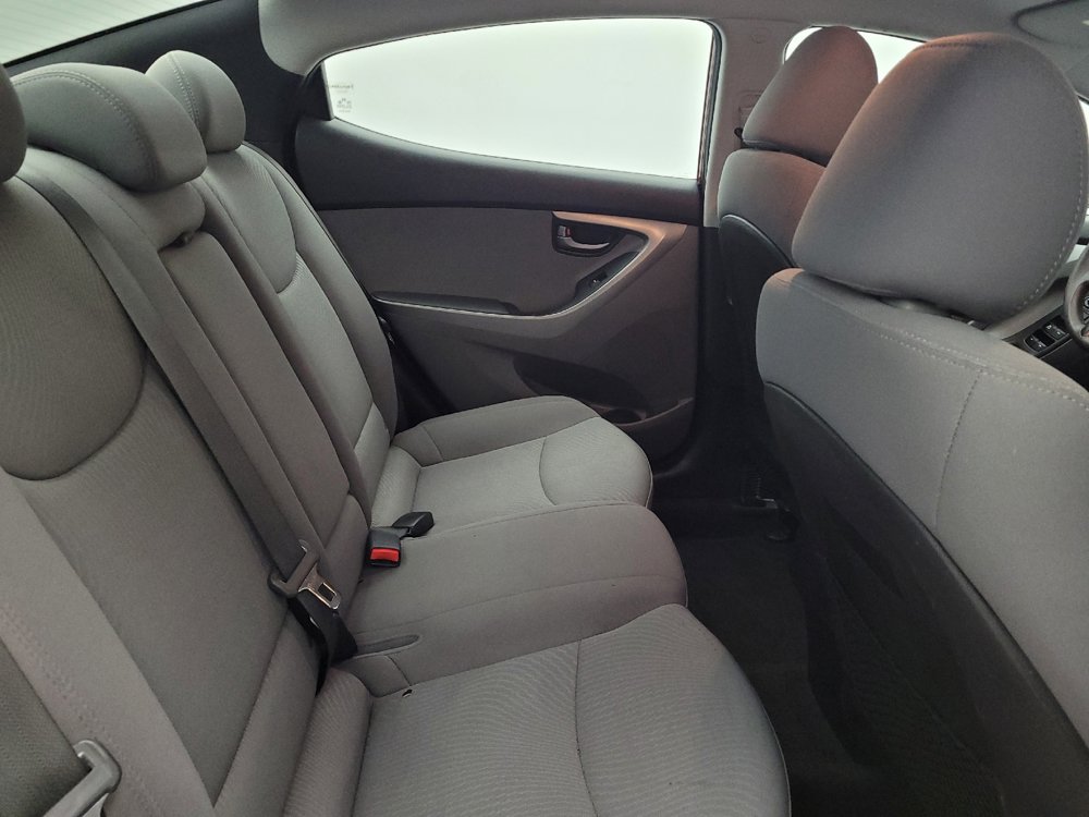 Used 2014 Hyundai Elantra SE FWD image 19