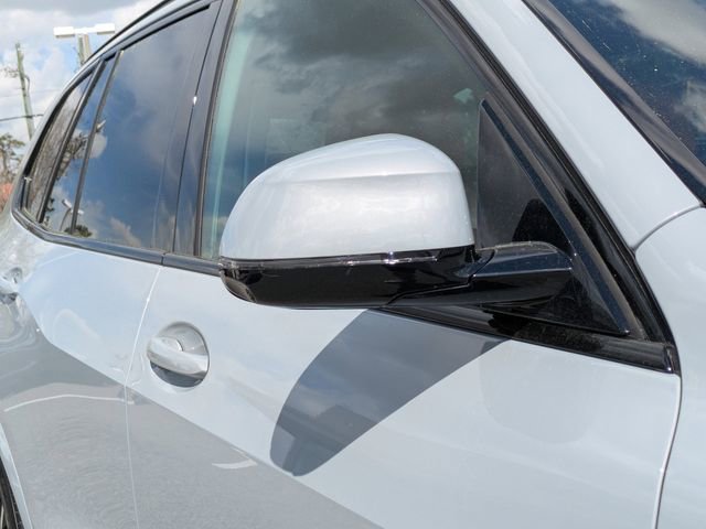 New 2026 BMW X5 sDrive40i w/ M Sport Package image 12