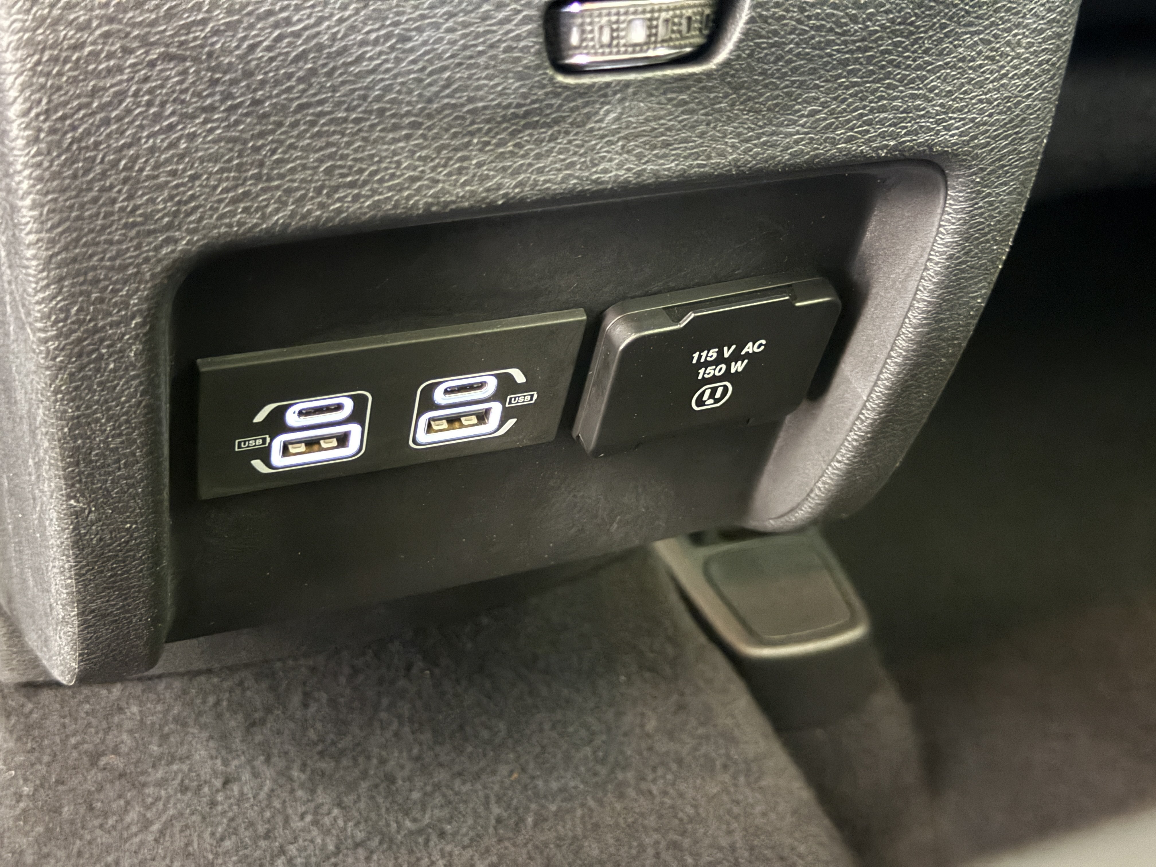 Used 2021 Jeep Cherokee Limited AWD/4WD image 14