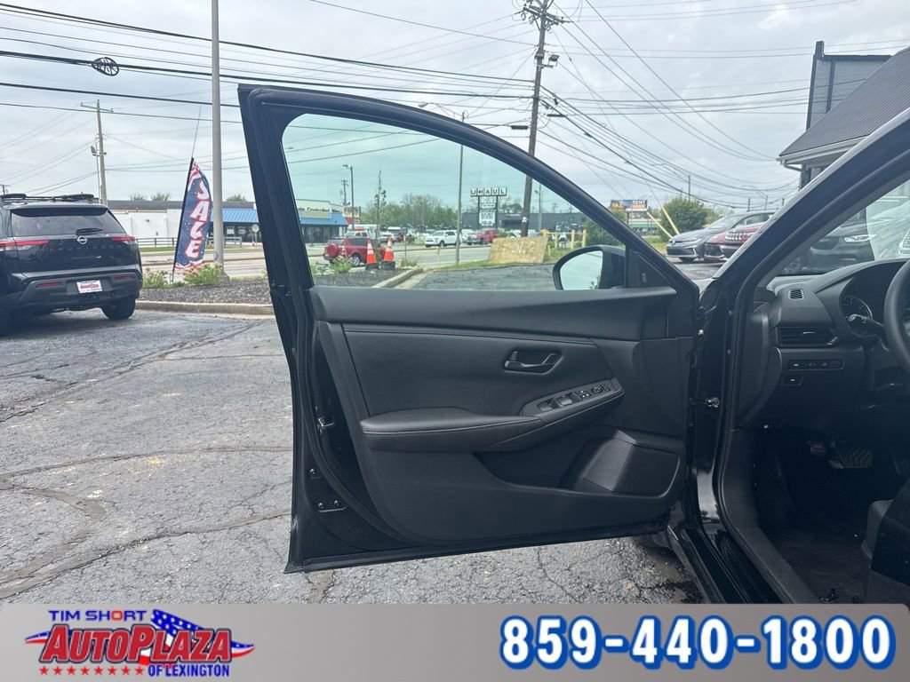 Used 2025 Nissan Sentra S FWD image 13