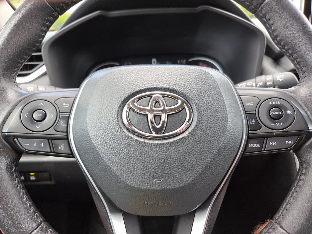 Used 2023 Toyota RAV4 Adventure AWD/4WD image 30