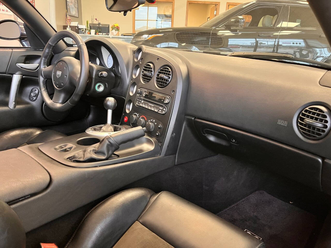 Used 2006 Dodge Viper SRT-10 RWD image 26