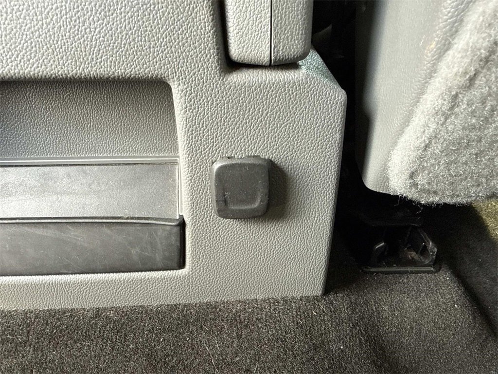 Used 2018 Chevrolet Silverado 1500 LT w/ All Star Edition image 24