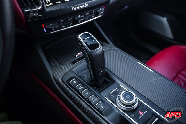 Used 2019 Maserati Levante Trofeo AWD/4WD image 16