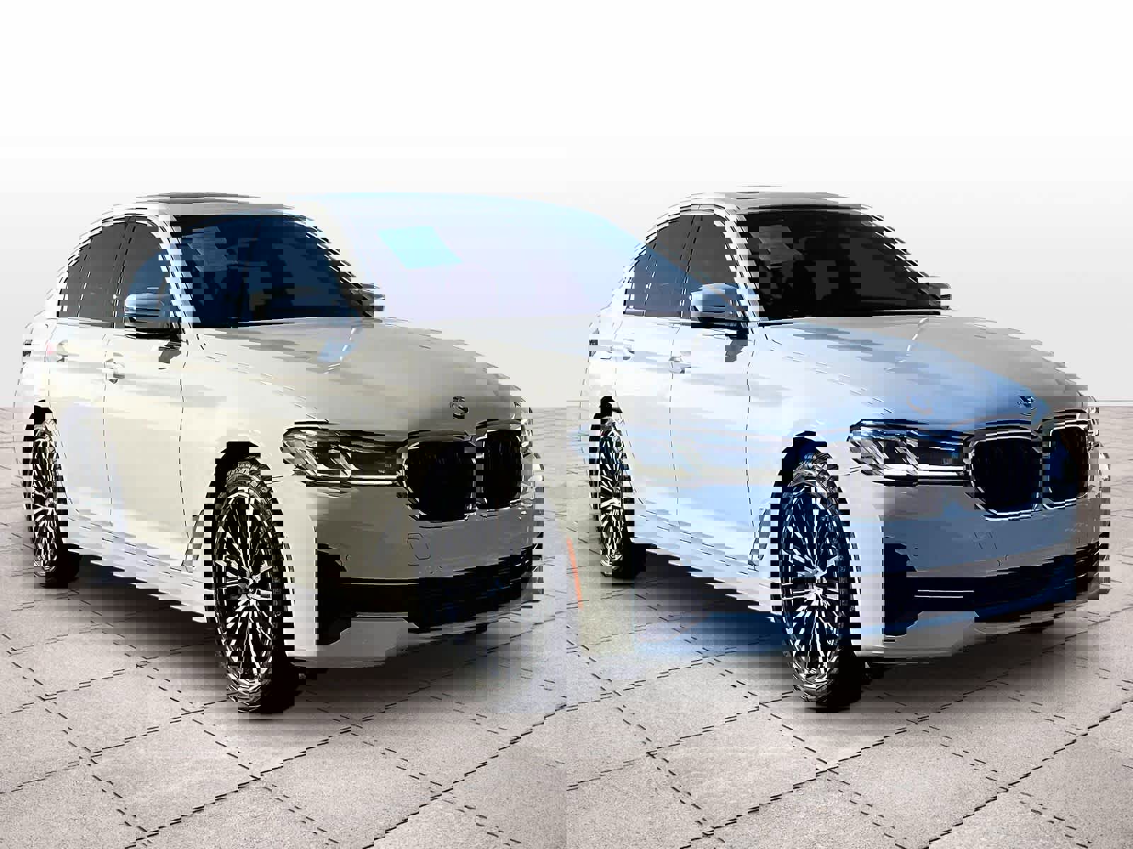 Used 2023 BMW 540i w/ Premium Package image 2